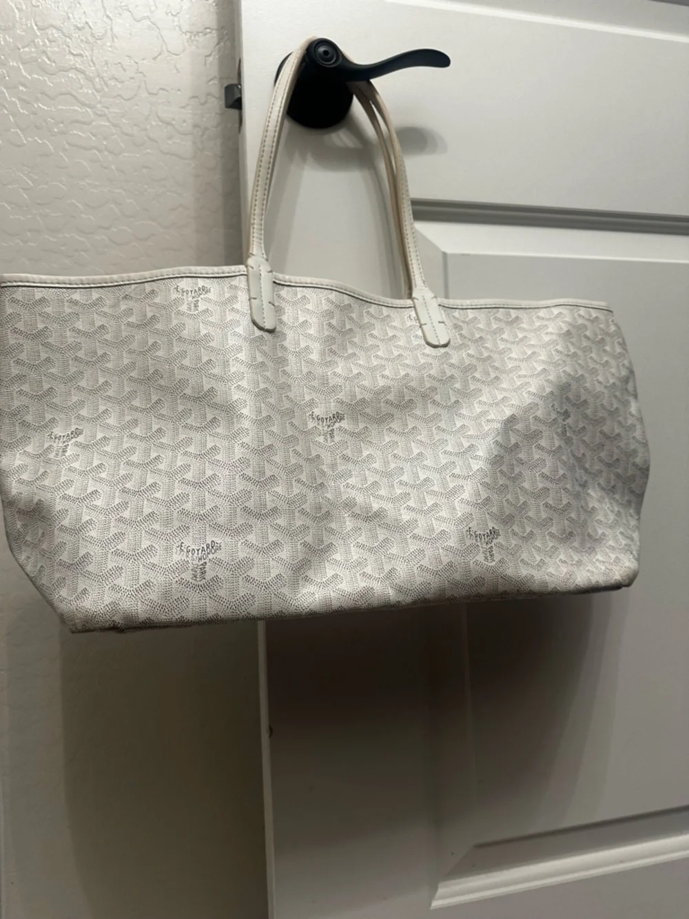 Goyard White Goyardine Coated Canvas St. Louis Tote - Picture 3 of 8